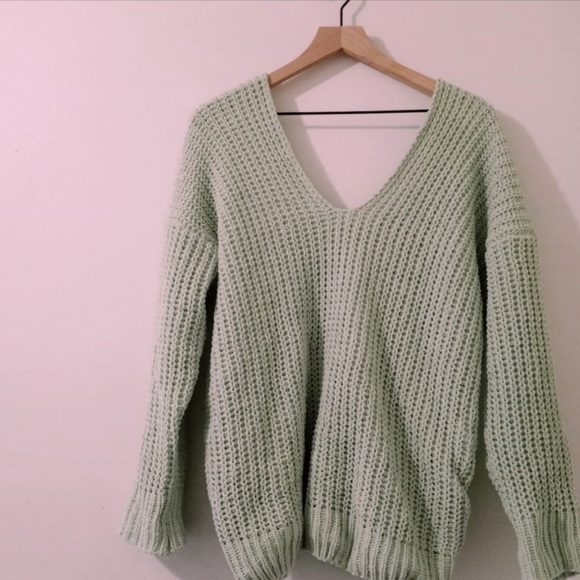 Chunky knit sweater from revolve - Picture 3 of 3